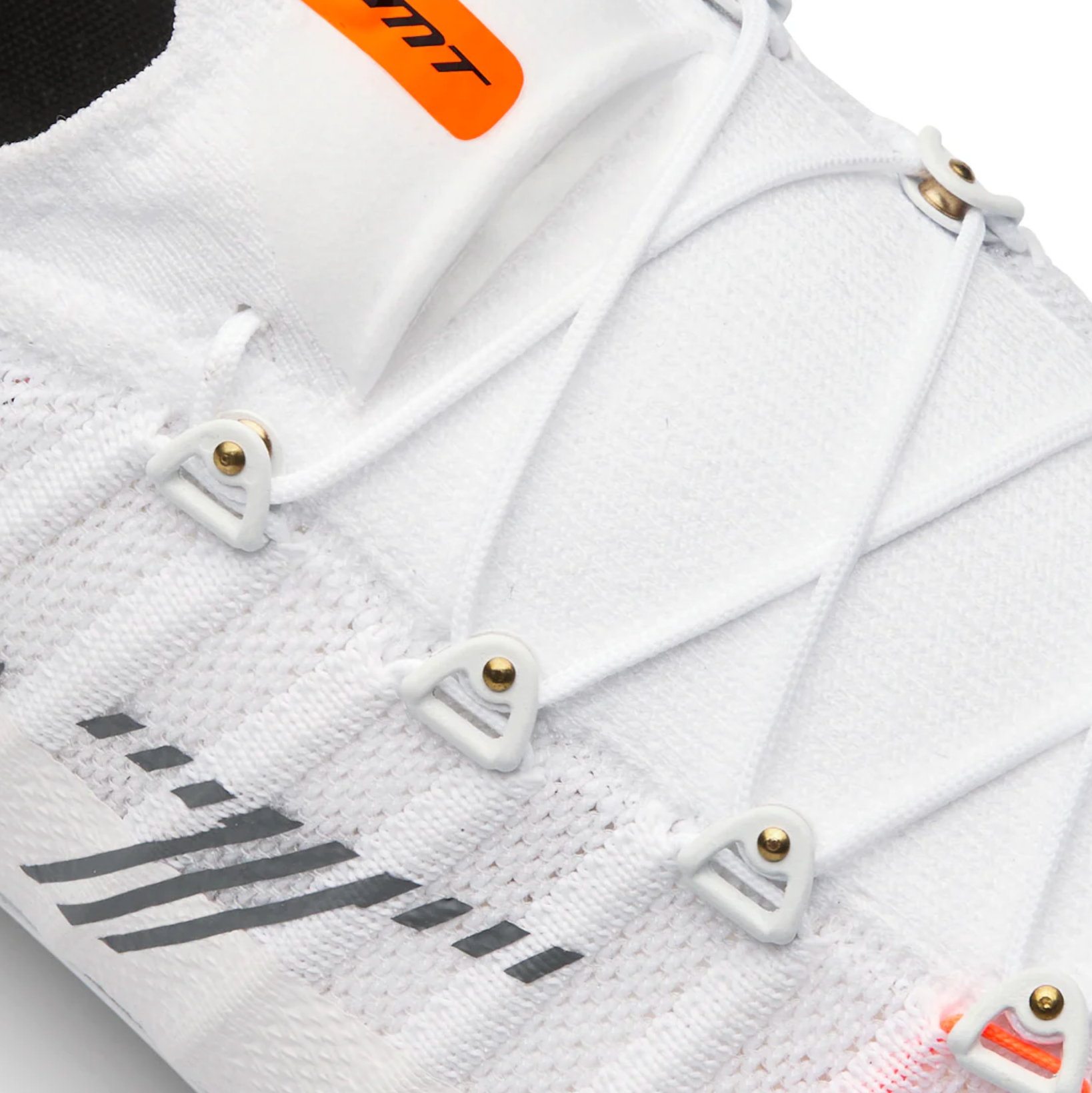 DMT Scarpe Pogis White